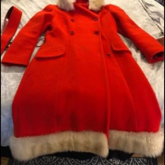 Beautiful Wool Read Coat, from the 60’s - Picture 6 of 9